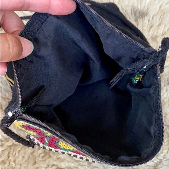 Vintage Indian Embroidered Elephant Shoulder Bag - Picture 6 of 8